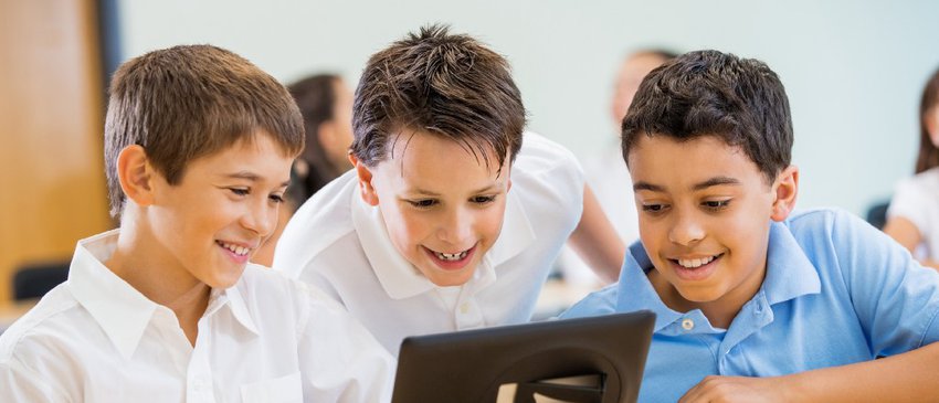 Tackling the topic of fake news in ICT lessons