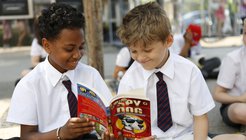 children reading