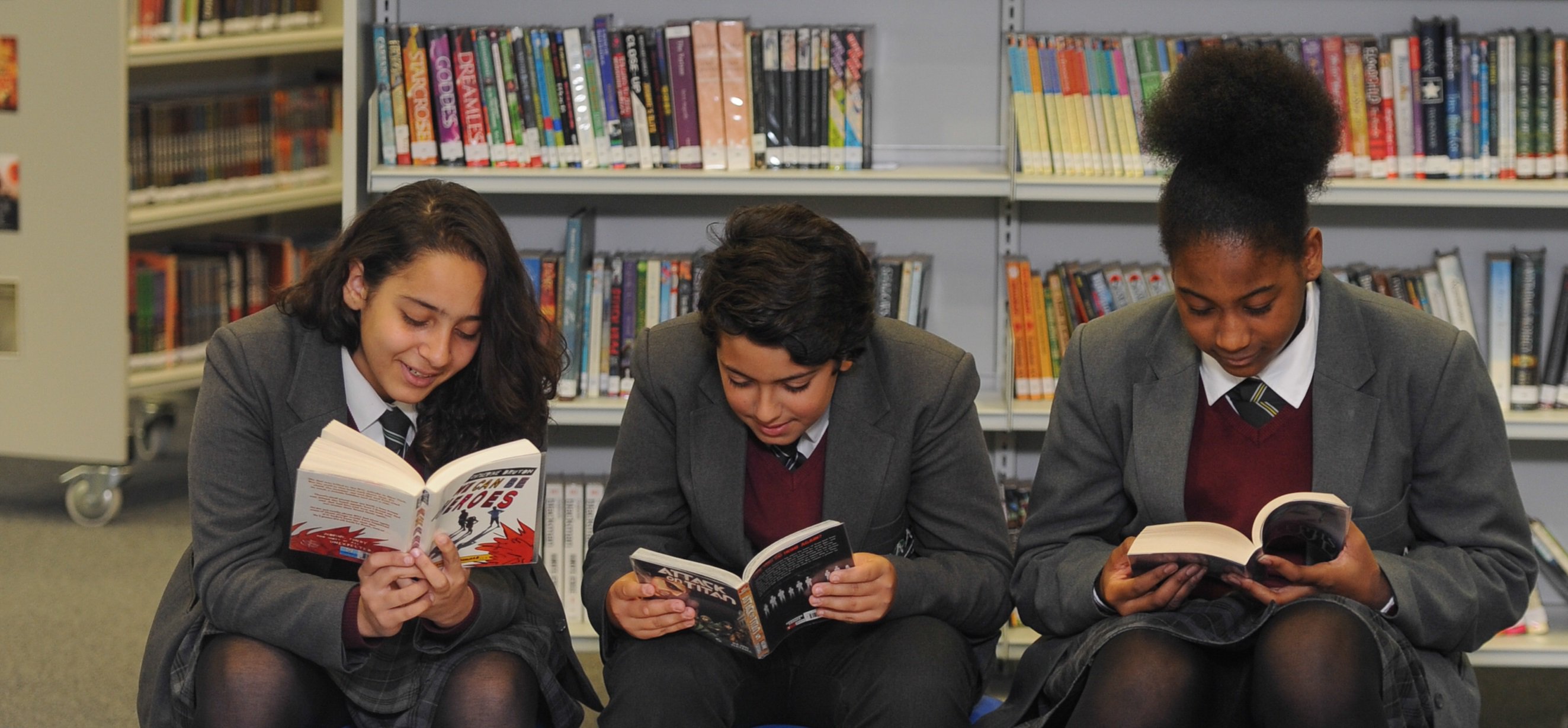 Readers in library3.jpg