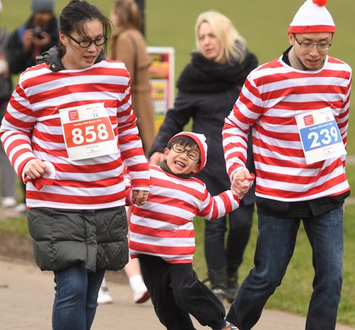 Where's Wally3 crop.jpg